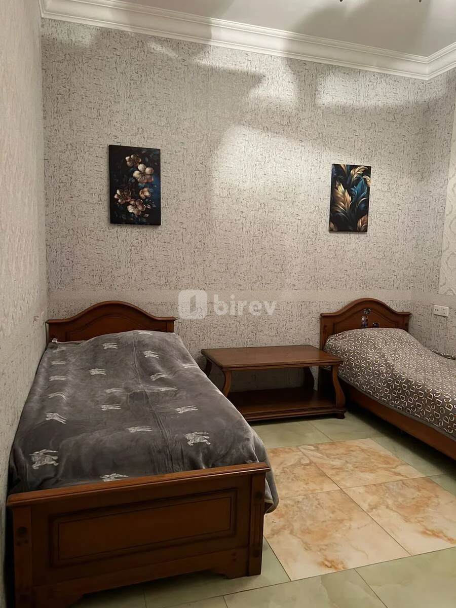 8 otaqlı həyət evi, Badamdar q., Enver Qasımzadə küç. 72, Səbail rayonu — şəkil 21