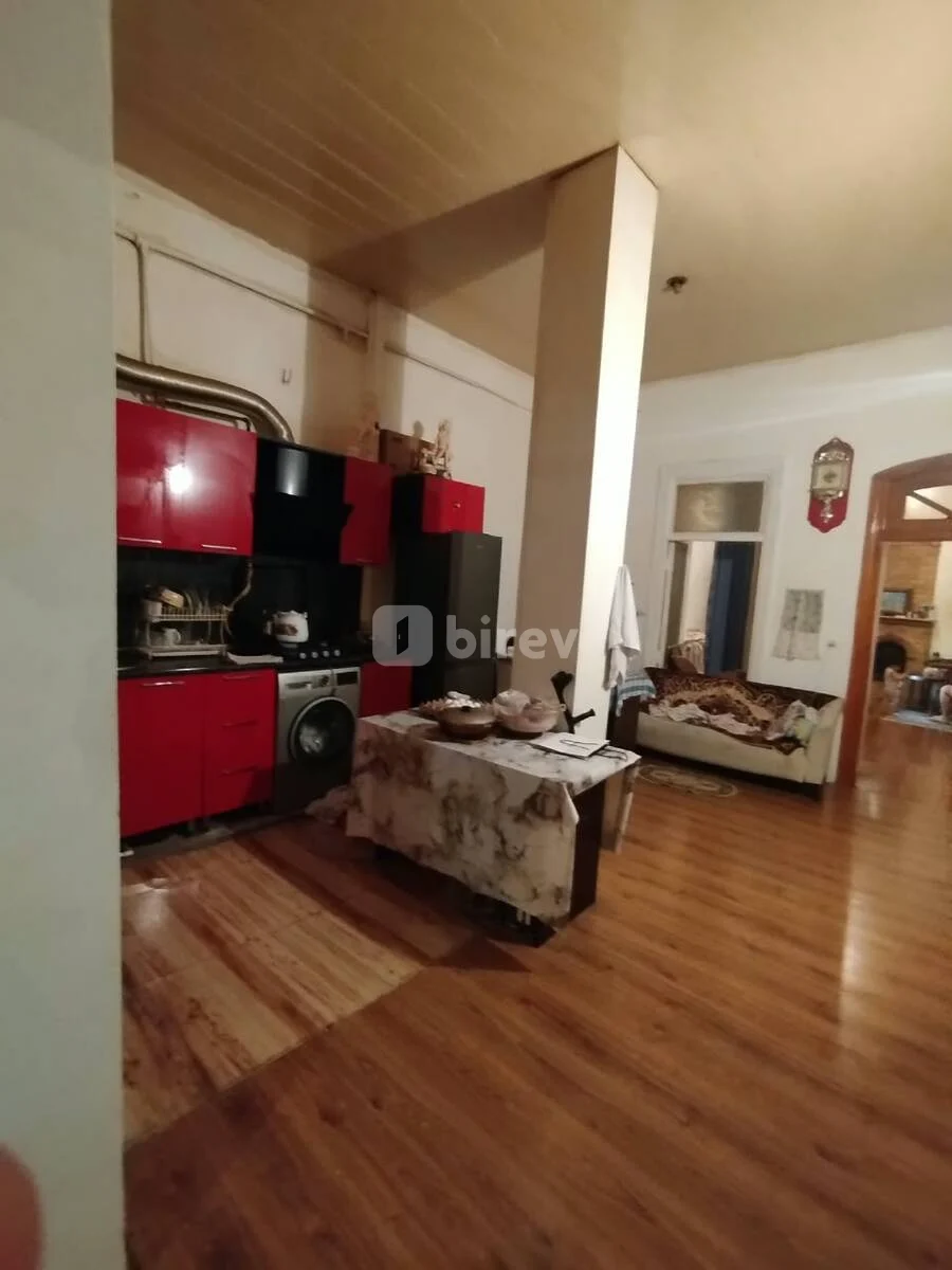 4 otaqlı mənzil, Nəsimi rayonu, Azadlıq prospekti 33, Bakı şəhəri — şəkil 4
