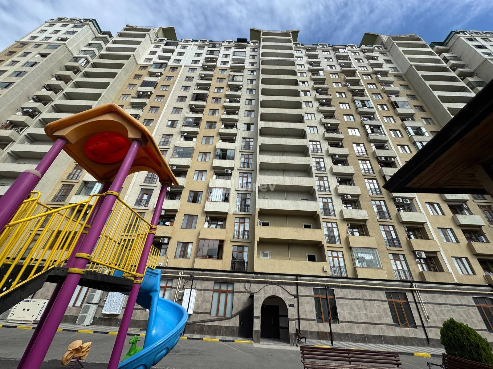 3 otaqlı mənzil, 8-ci mikrorayon, Süleyman Sani Axundov küçəsi, Binəqədi rayonu — şəkil 3