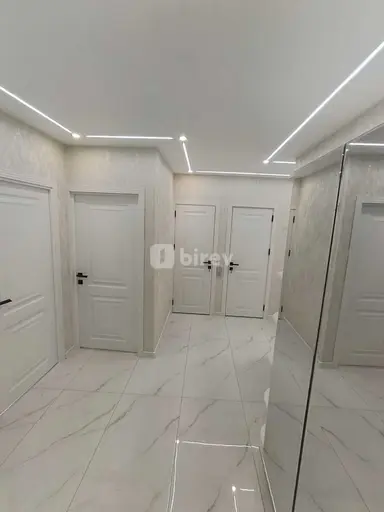 3 otaqlı mənzil, Nizami rayonu, Xalqlar Dostluğu m.
