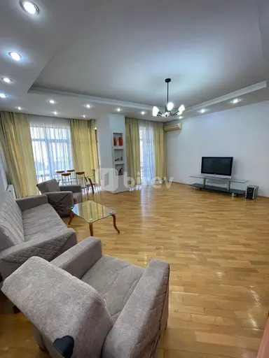 3 otaqlı mənzil, Nəsimi rayonu, 28 May m.