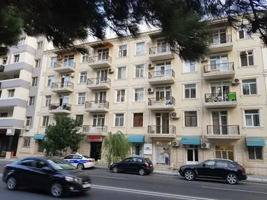 3 otaqlı mənzil, Nəsimi rayonu, 28 May m.