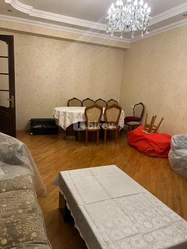 3 otaqlı mənzil, 6-cı mikrorayon