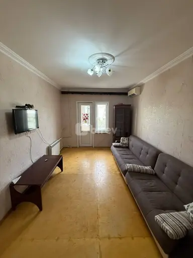 1 otaqlı mənzil, 8-ci kilometr q.