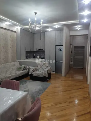 3 otaqlı mənzil, 8-ci kilometr q.