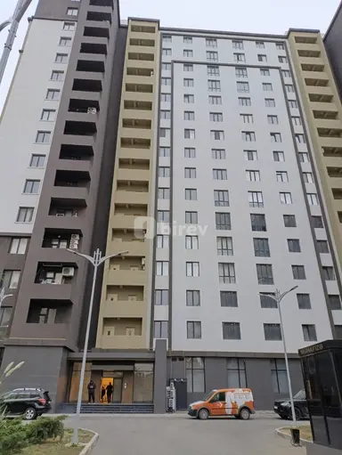 4 otaqlı mənzil, Xətai rayonu, Şah İsmayıl Xətai m.