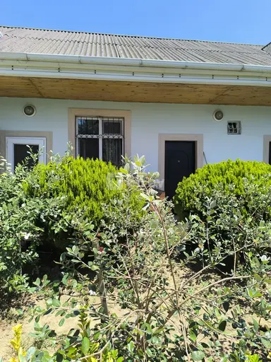 2 otaqlı həyət evi, Novxanı q.