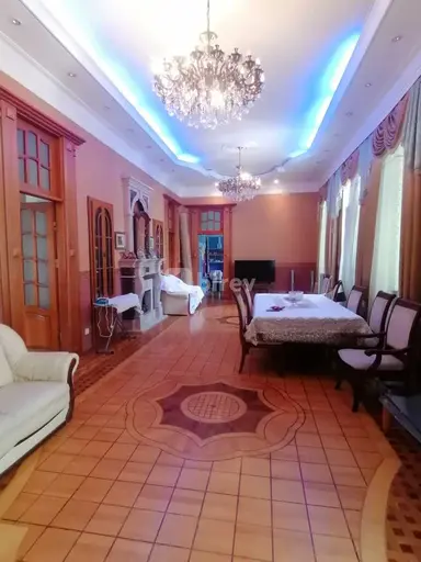 6 otaqlı mənzil, Yasamal rayonu, Nizami m.