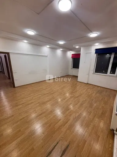 Ofis, Xətai rayonu, Şah İsmayıl Xətai m.