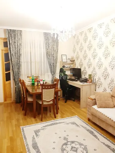 2 otaqlı mənzil, 4-cü mikrorayon