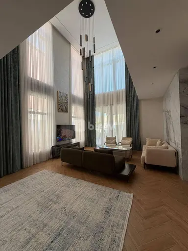 8 otaqlı həyət evi, Badamdar q.