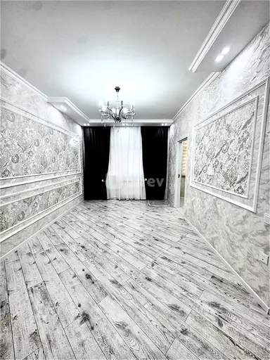 2 otaqlı mənzil, 4-cü mikrorayon