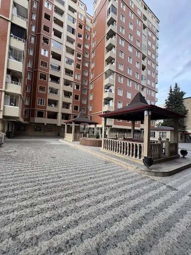 2 otaqlı mənzil, 4-cü mikrorayon