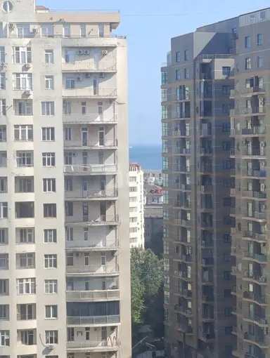10 otaqlı mənzil, Kubinka q.