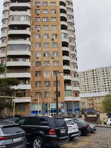 5 otaqlı mənzil, Yasamal q.