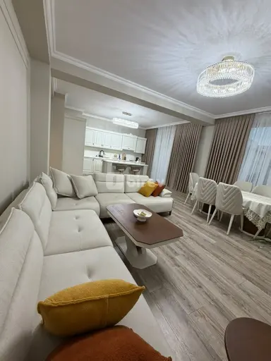 4 otaqlı mənzil, Ağ şəhər q.