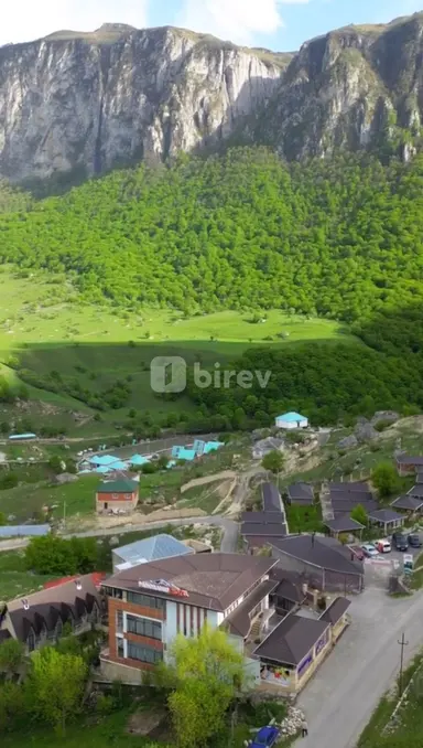 24 sot torpaq, Xınalıq
