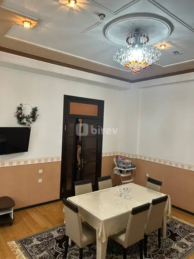 2 otaqlı mənzil, 4-cü mikrorayon