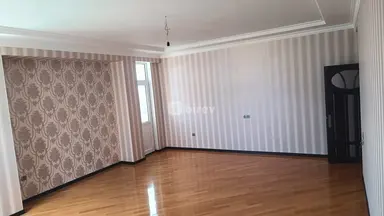 3 otaqlı mənzil, 4-cü mikrorayon