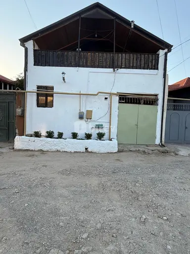 5 otaqlı həyət evi, Zığ q.