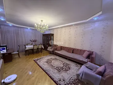 4 otaqlı mənzil, Yeni Yasamal q.