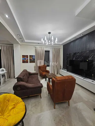3 otaqlı mənzil, Ağ şəhər q.