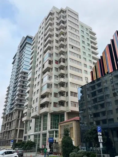 3 otaqlı mənzil, Yasamal rayonu, Elmlər Akademiyası m.