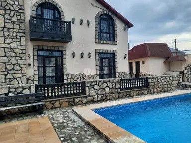 4 otaqlı həyət evi, Mərdəkan q.
