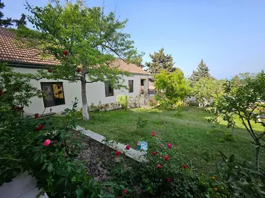 5 otaqlı həyət evi, Buzovna q.
