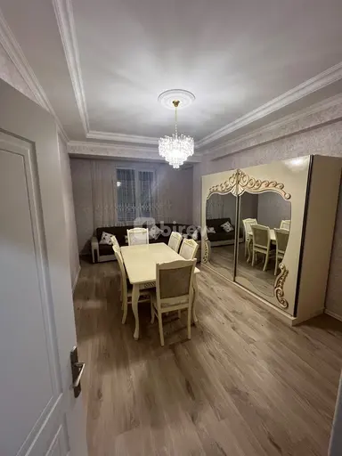 2 otaqlı mənzil, Saray q.