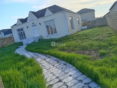 4 otaqlı həyət evi, Binəqədi rayonu, Binəqədi r.