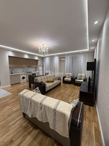 2 otaqlı mənzil, 8-ci kilometr q.