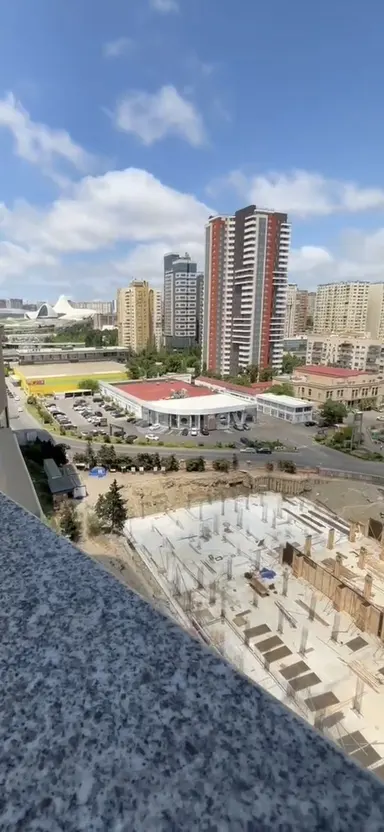 2 otaqlı mənzil, Ağ şəhər q.