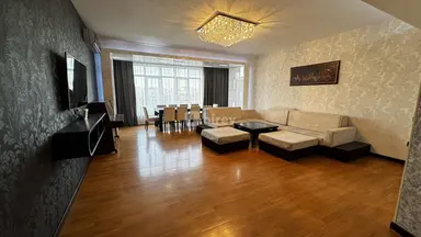 4 otaqlı mənzil, Xətai rayonu, Şah İsmayıl Xətai m.