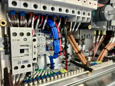 Elektrik ustası — iş nümunəsi 18